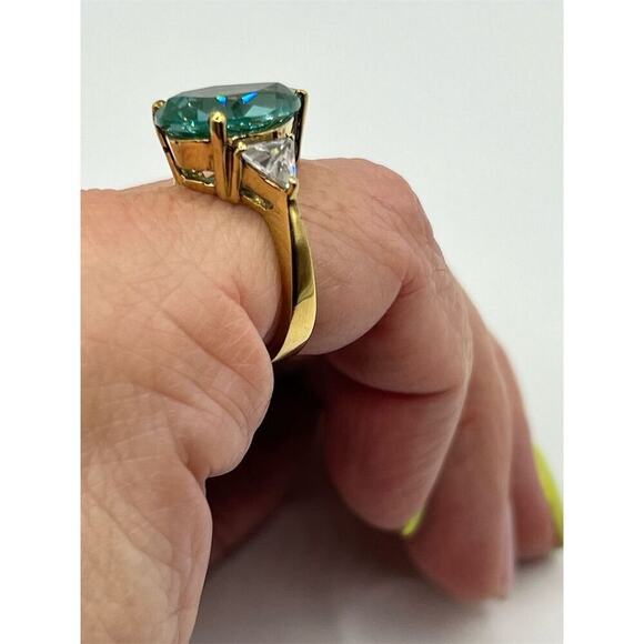 Stunning Pear Cut Ceylon Green Spinel  & Diamond Ring in 14k gold over 925 - Picture 2 of 5